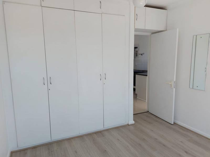 To Let 1 Bedroom Property for Rent in Goodwood Central Western Cape